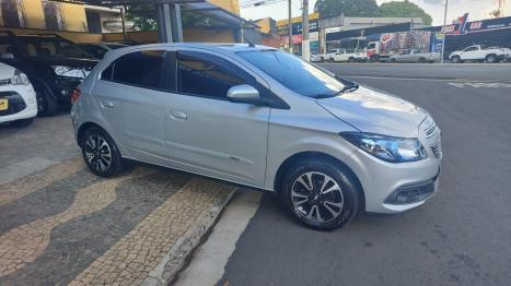 CHEVROLET Onix Hatch 1.4 4P FLEX LTZ, Foto 9