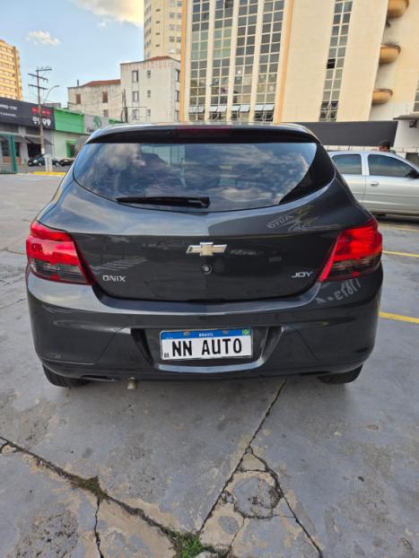 CHEVROLET Onix Hatch 1.0 4P FLEX JOY, Foto 4