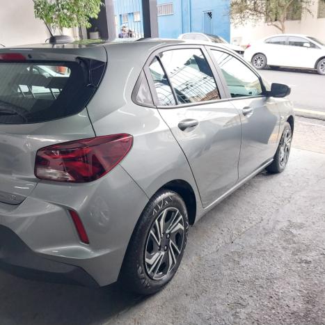 CHEVROLET Onix Hatch 1.0 4P FLEX LT2, Foto 2