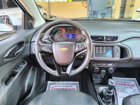 CHEVROLET Onix Hatch 1.4 4P FLEX LTZ, Foto 8