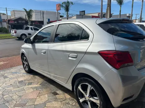 CHEVROLET Onix Hatch 1.4 4P FLEX LTZ AUTOM�TICO, Foto 8
