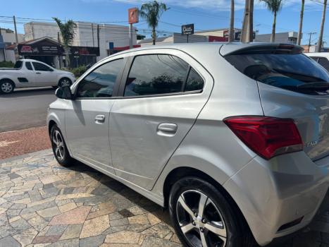 CHEVROLET Onix Hatch 1.4 4P FLEX LTZ AUTOM�TICO, Foto 2