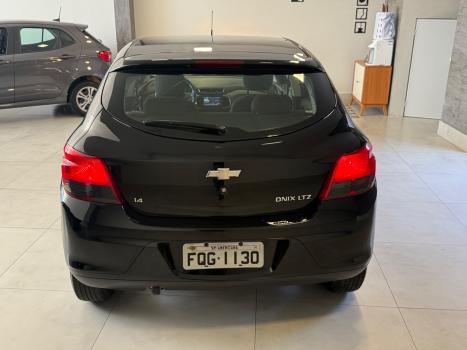 CHEVROLET Onix Hatch 1.4 4P FLEX LTZ, Foto 5