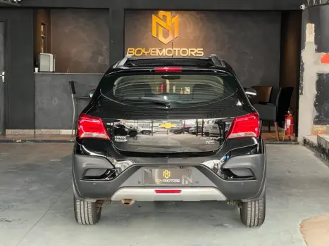 CHEVROLET Onix Hatch 1.4 4P FLEX ACTIV AUTOM�TICO, Foto 4