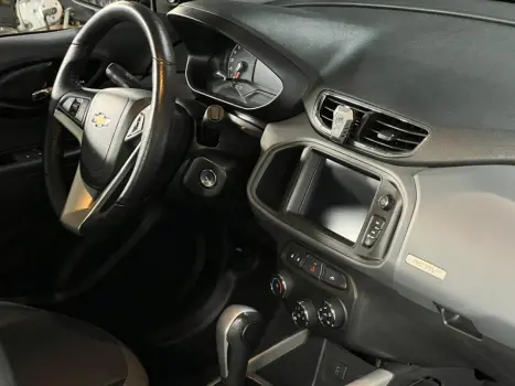 CHEVROLET Onix Hatch 1.4 4P FLEX ACTIV AUTOM�TICO, Foto 6