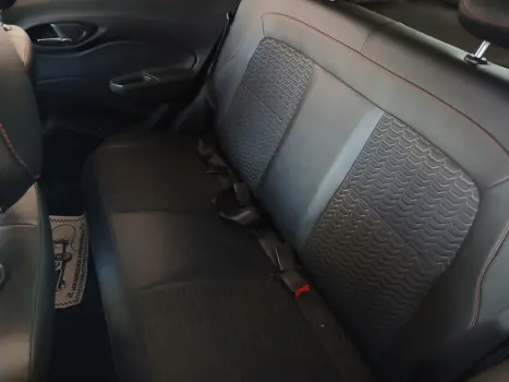 CHEVROLET Onix Hatch 1.4 4P FLEX LTZ, Foto 16