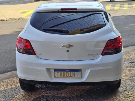 CHEVROLET Onix Hatch 1.4 4P FLEX LT, Foto 7