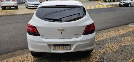 CHEVROLET Onix Hatch 1.4 4P FLEX LT, Foto 7