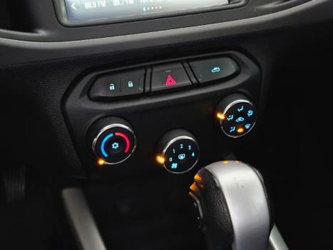 CHEVROLET Onix Hatch 1.4 4P FLEX LT AUTOM�TICO, Foto 9