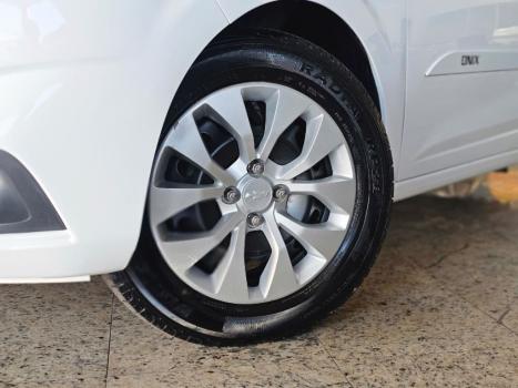 CHEVROLET Onix Hatch 1.4 4P FLEX LT AUTOM�TICO, Foto 12