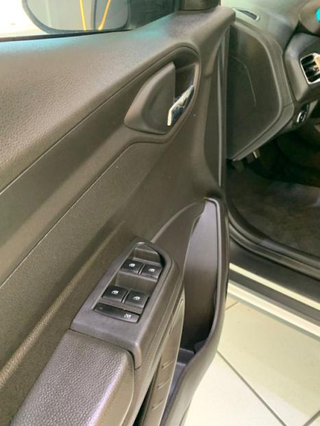 CHEVROLET Onix Hatch 1.4 4P FLEX LTZ, Foto 7