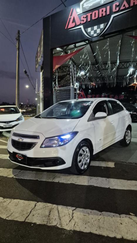 CHEVROLET Onix Hatch 1.4 4P FLEX LT AUTOM�TICO, Foto 1