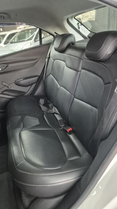 CHEVROLET Onix Hatch 1.4 4P FLEX LT AUTOM�TICO, Foto 9