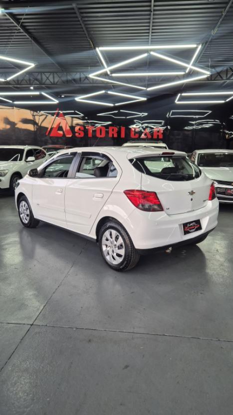 CHEVROLET Onix Hatch 1.4 4P FLEX LT AUTOM�TICO, Foto 7