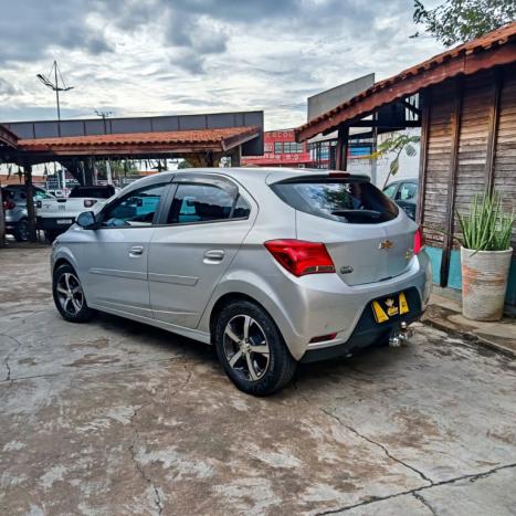 CHEVROLET Onix Hatch 1.4 4P FLEX LTZ, Foto 4