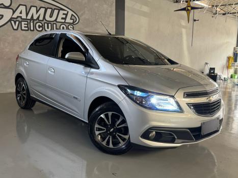 CHEVROLET Onix Hatch 1.4 4P FLEX LT, Foto 2