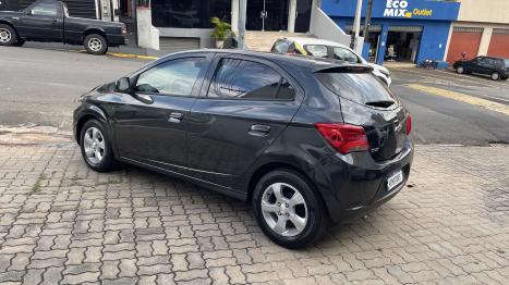 CHEVROLET Onix Hatch 1.4 4P FLEX LT AUTOM�TICO, Foto 4