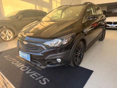 CHEVROLET Onix Hatch 1.4 4P FLEX ACTIV AUTOM�TICO, Foto 2