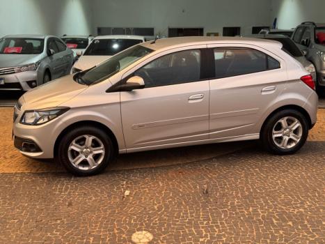 CHEVROLET Onix Hatch 1.0 4P FLEX LT, Foto 5