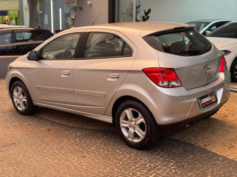 CHEVROLET Onix Hatch 1.0 4P FLEX LT, Foto 6