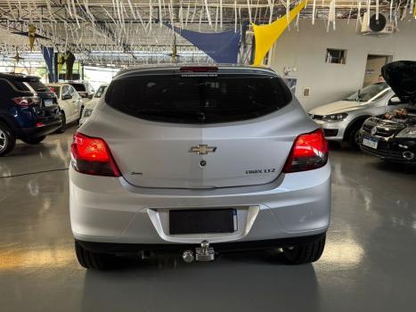 CHEVROLET Onix Hatch 1.4 4P FLEX LTZ, Foto 2