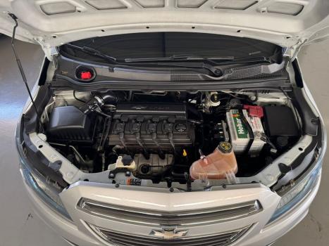 CHEVROLET Onix Hatch 1.4 4P FLEX LTZ, Foto 3