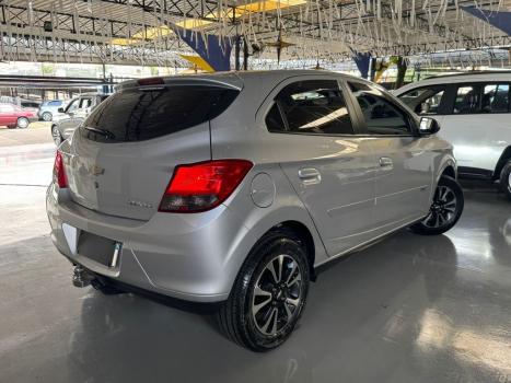 CHEVROLET Onix Hatch 1.4 4P FLEX LTZ, Foto 4
