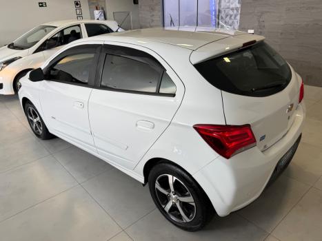 CHEVROLET Onix Hatch 1.4 4P FLEX LTZ AUTOM�TICO, Foto 4