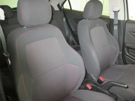 CHEVROLET Onix Hatch 1.4 4P FLEX LT, Foto 16