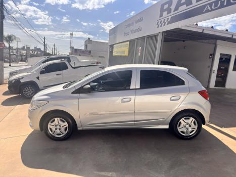 CHEVROLET Onix Hatch 1.0 4P FLEX LS, Foto 4