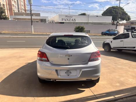 CHEVROLET Onix Hatch 1.0 4P FLEX LS, Foto 6