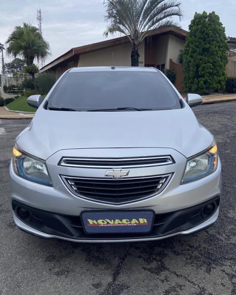 CHEVROLET Onix Hatch 1.4 4P FLEX LT, Foto 1