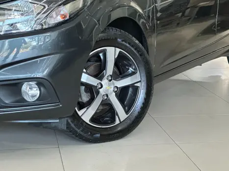 CHEVROLET Onix Hatch 1.4 4P FLEX LTZ AUTOM�TICO, Foto 6