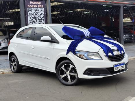 CHEVROLET Onix Hatch 1.4 4P FLEX LT AUTOM�TICO, Foto 4