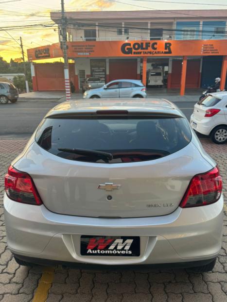 CHEVROLET Onix Hatch 1.4 4P FLEX LTZ AUTOM�TICO, Foto 12