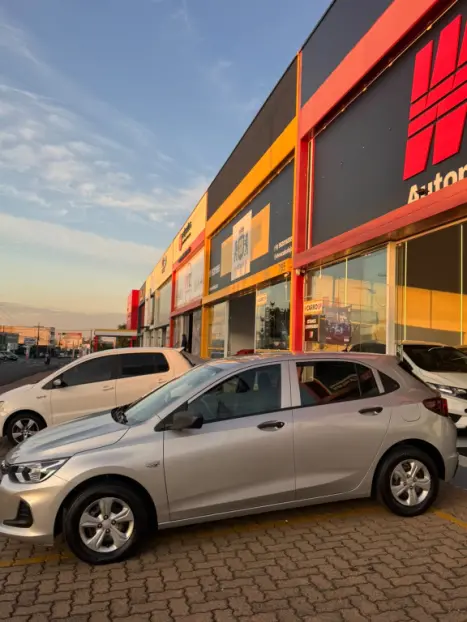 CHEVROLET Onix Hatch 1.0 4P FLEX LT2, Foto 9