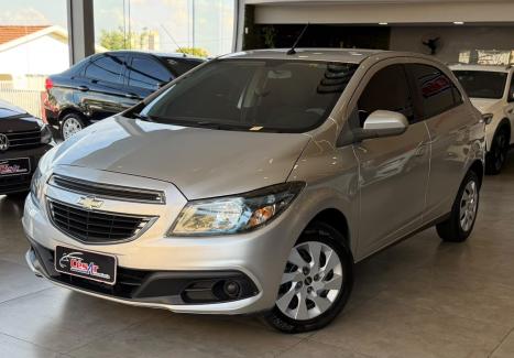 CHEVROLET Onix Hatch 1.4 4P FLEX LT, Foto 9