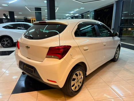 CHEVROLET Onix Hatch 1.0 4P FLEX LT, Foto 6