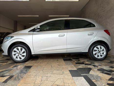 CHEVROLET Onix Hatch 1.4 4P FLEX LT, Foto 5