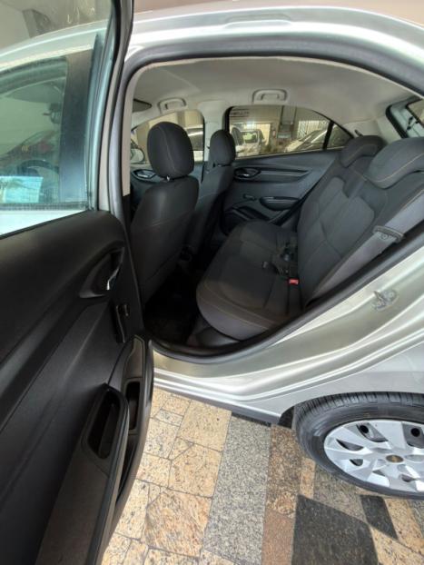 CHEVROLET Onix Hatch 1.4 4P FLEX LT, Foto 6