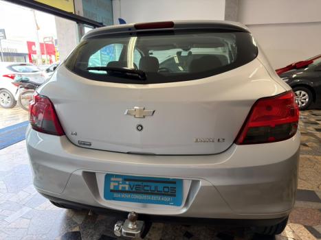 CHEVROLET Onix Hatch 1.4 4P FLEX LT, Foto 10
