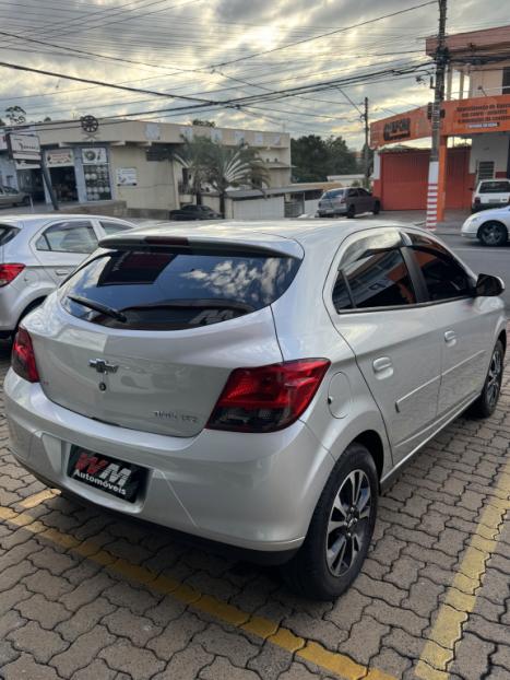 CHEVROLET Onix Hatch 1.4 4P FLEX LTZ, Foto 10