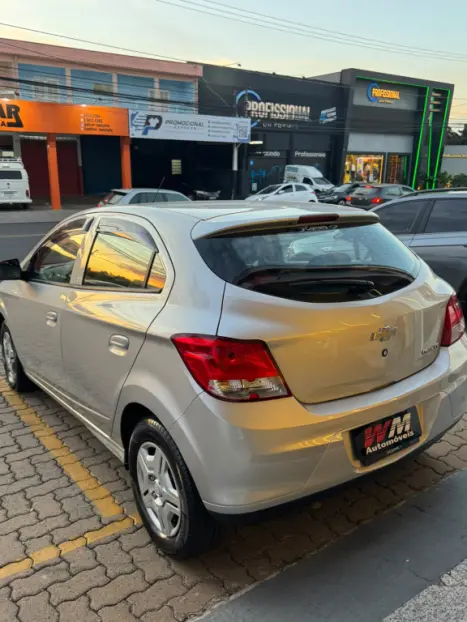 CHEVROLET Onix Hatch 1.0 4P FLEX LT, Foto 10