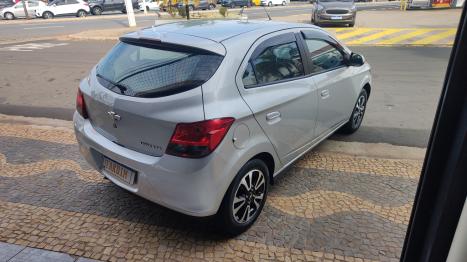CHEVROLET Onix Hatch 1.4 4P FLEX LTZ, Foto 7