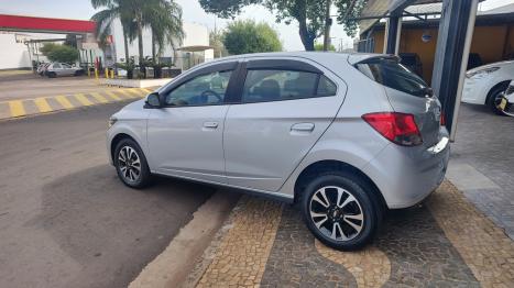 CHEVROLET Onix Hatch 1.4 4P FLEX LTZ, Foto 10
