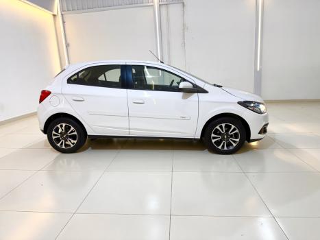 CHEVROLET Onix Hatch 1.4 4P FLEX LTZ, Foto 5