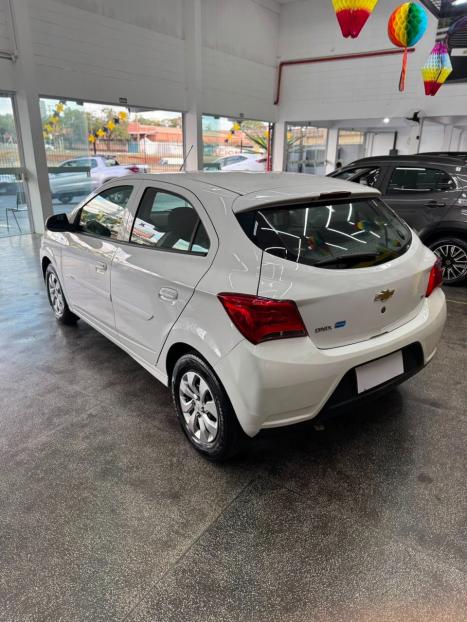 CHEVROLET Onix Hatch 1.0 4P FLEX LT, Foto 6