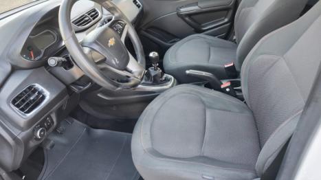 CHEVROLET Onix Hatch 1.4 4P FLEX LTZ, Foto 5