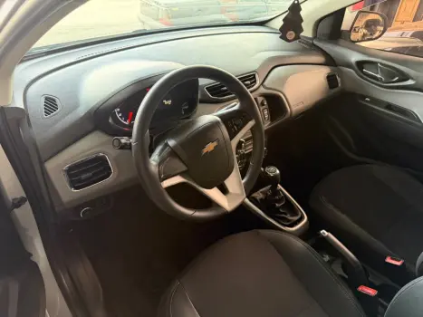 CHEVROLET Onix Hatch 1.4 4P FLEX LT, Foto 9