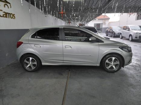 CHEVROLET Onix Hatch 1.4 4P FLEX LT, Foto 19